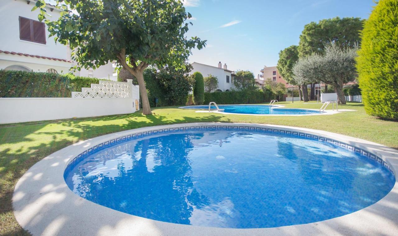 R17 Casa MERCÉ RODOREDA Calafell Esterno foto